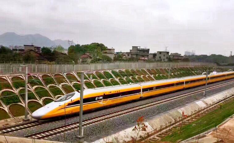 中國鐵建十八局集團(tuán)二公司武九客專500米長軌鋪設(shè)技術(shù)創(chuàng)新側(cè)記 中國鐵建十八局集團(tuán)二公司武九客專500米長軌鋪設(shè)技術(shù)創(chuàng)新側(cè)記