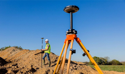 RTK與全站儀有哪些區別？兩者優缺點對比